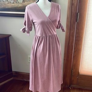 Orange Creek Mauve Pink Short Sleeve with Tie Bow Dress With Pockets Size M